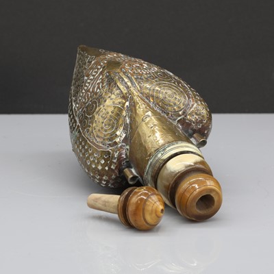 Lot 173 - An Ottoman brass-mounted heart-shaped wooden powder flask