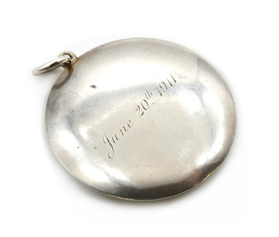 Lot 49 - An Edwardian sterling silver enamel compact pendant, by Deakin & Francis