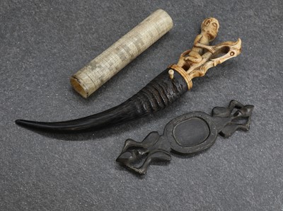 Lot 36 - A collection of shamanistic tools