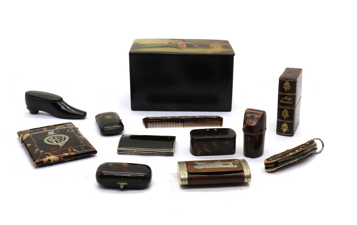 Lot 168 - A collection of tortoiseshell items