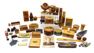 Lot 173 - A large collection of Mauchline Ware items