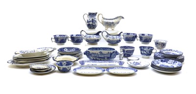 Lot 201 - A collection of blue and white pottery