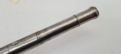 Lot 80 - A pair of flintlock boxlock cannon barrelled pistols by M Collins, Dublin