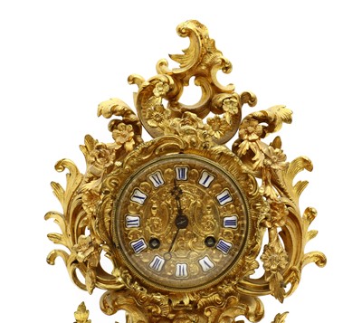 Lot 205 - A French ormolu mantle clock