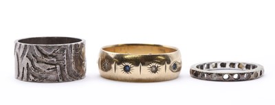 Lot 255 - Three rings