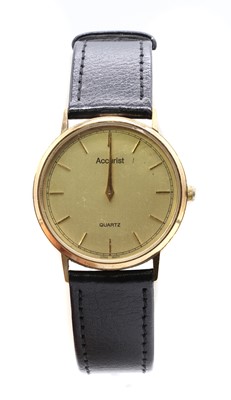 Lot 343 - A gentlemen's 9ct gold Accurist quartz strap watch