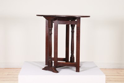 Lot 48 - An oak gateleg table of small proportions