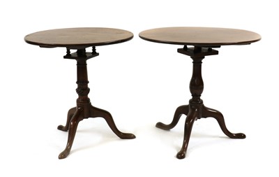 Lot 422 - A George III mahogany tripod table