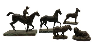 Lot 272 - A collection of animal figures