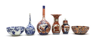 Lot 72 - A collection of Japanese porcelain