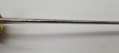 Lot 107 - A Spanish 1885 pattern pipe back sword