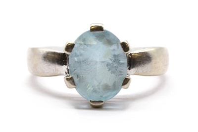 Lot 164 - A 9ct white gold single stone blue topaz ring