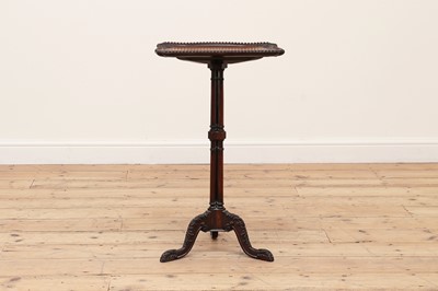 Lot 15 - A rosewood tripod table in the manner of Gillows