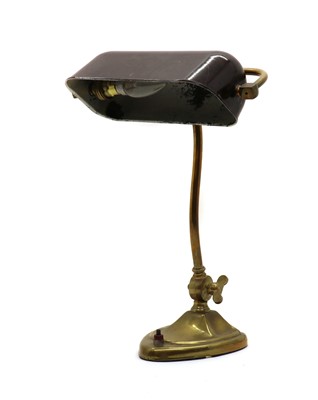 Lot 284 - A table lamp