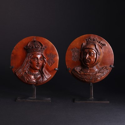 Lot 103 - A pair of boxwood roundels
