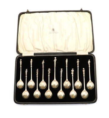 Lot 31 - A cased set of thirteen silver apostle spoons