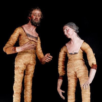 Lot 27 - A pair of large 'crèche' or 'presepio' figures