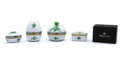 Lot 193 - A collection of Herend 'Chinese Bouquet' pattern porcelain items