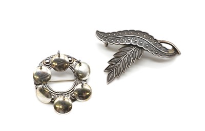 Lot 33 - Two Norwegian silver brooches, by Aksel Holmsen