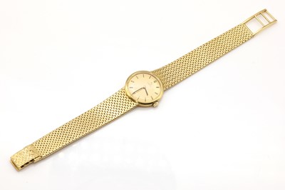 Lot 487 - A ladies' 18ct gold Omega mechanical bracelet watch, c.1966