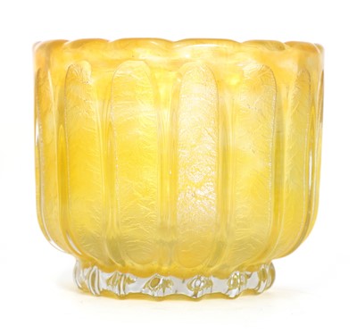 Lot 236 - An Art Deco yellow Daum vase