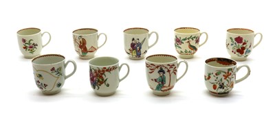 Lot 213 - A Worcester porcelain 'Kempthorne' pattern teacup