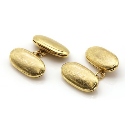 Lot 150 - A pair of Italian gold chain link cufflinks, c.1960