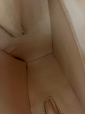 Lot 1452 - A Chanel pink leather heart bag