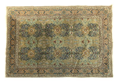 Lot 364 - A Kashan carpet