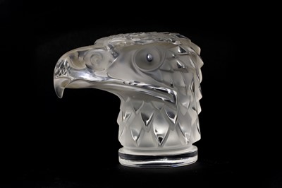 Lot 222 - A Lalique 'Tête d'Aigle' clear glass car mascot