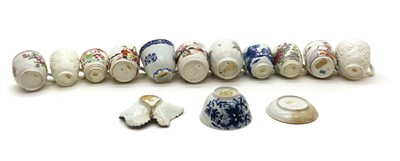 Lot 231 - A collection of Bow porcelain tea wares