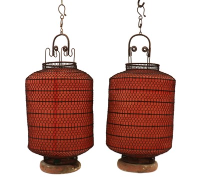 Lot 446 - A pair of Chinese lanterns
