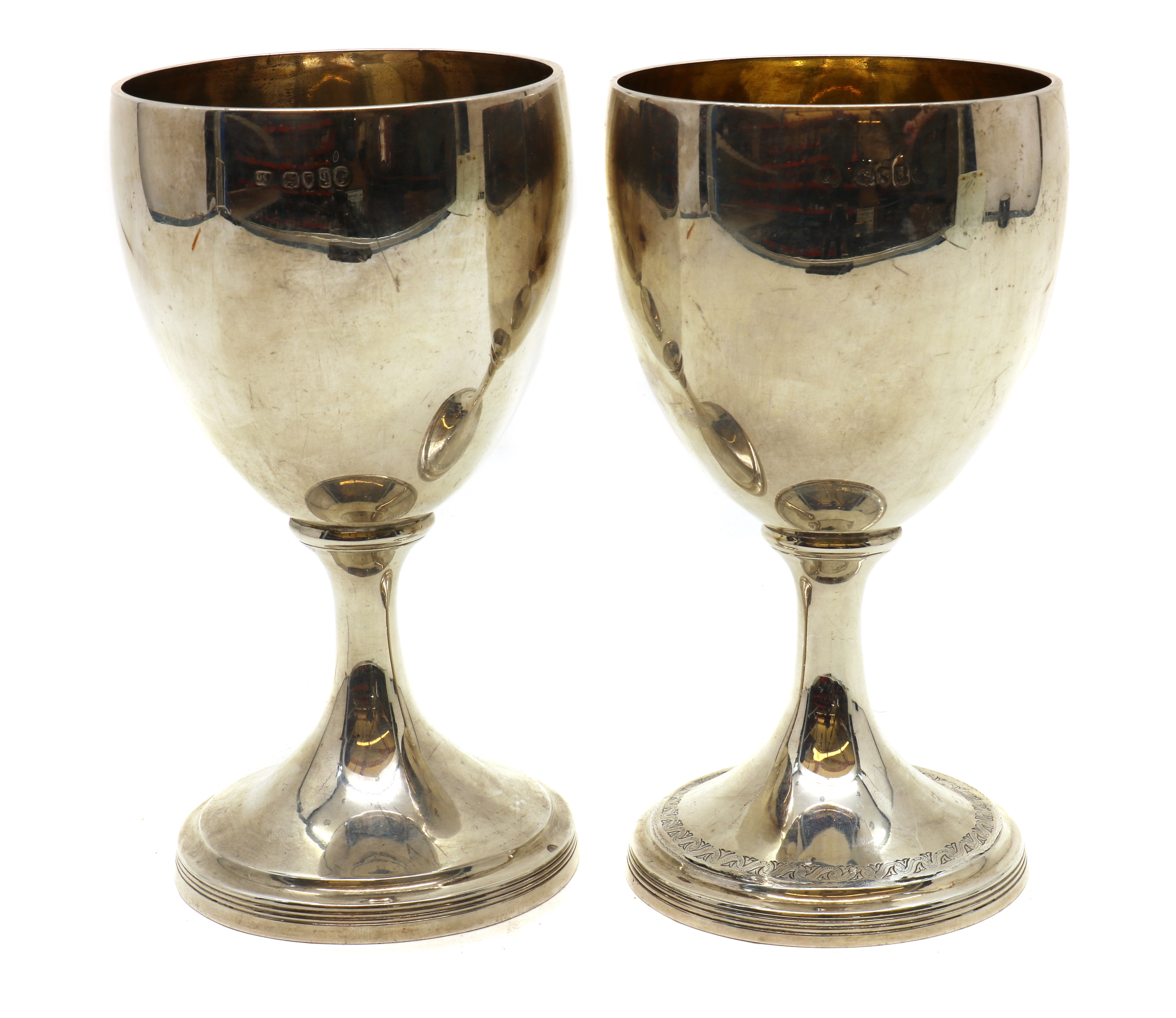Lot 2 A pair of Victorian silver goblets Lot 2 A pair of Victorian silver goblets