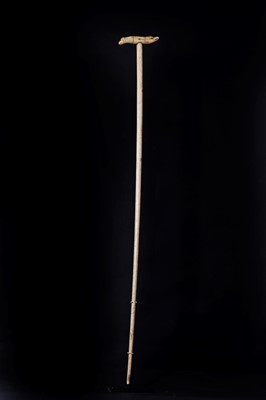 Lot 91 - A sailor's scrimshaw cane