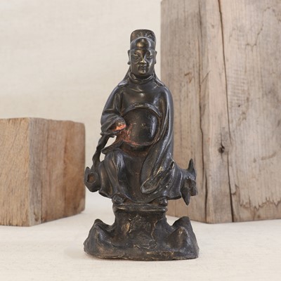 Lot 264 - A Chinese bronze figure