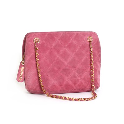 Lot 1454 - A Chanel pink suede shoulder bag