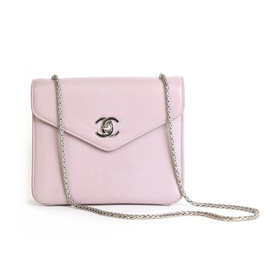 Lot 1455 - A Chanel dusky pink leather envelope shoulder bag