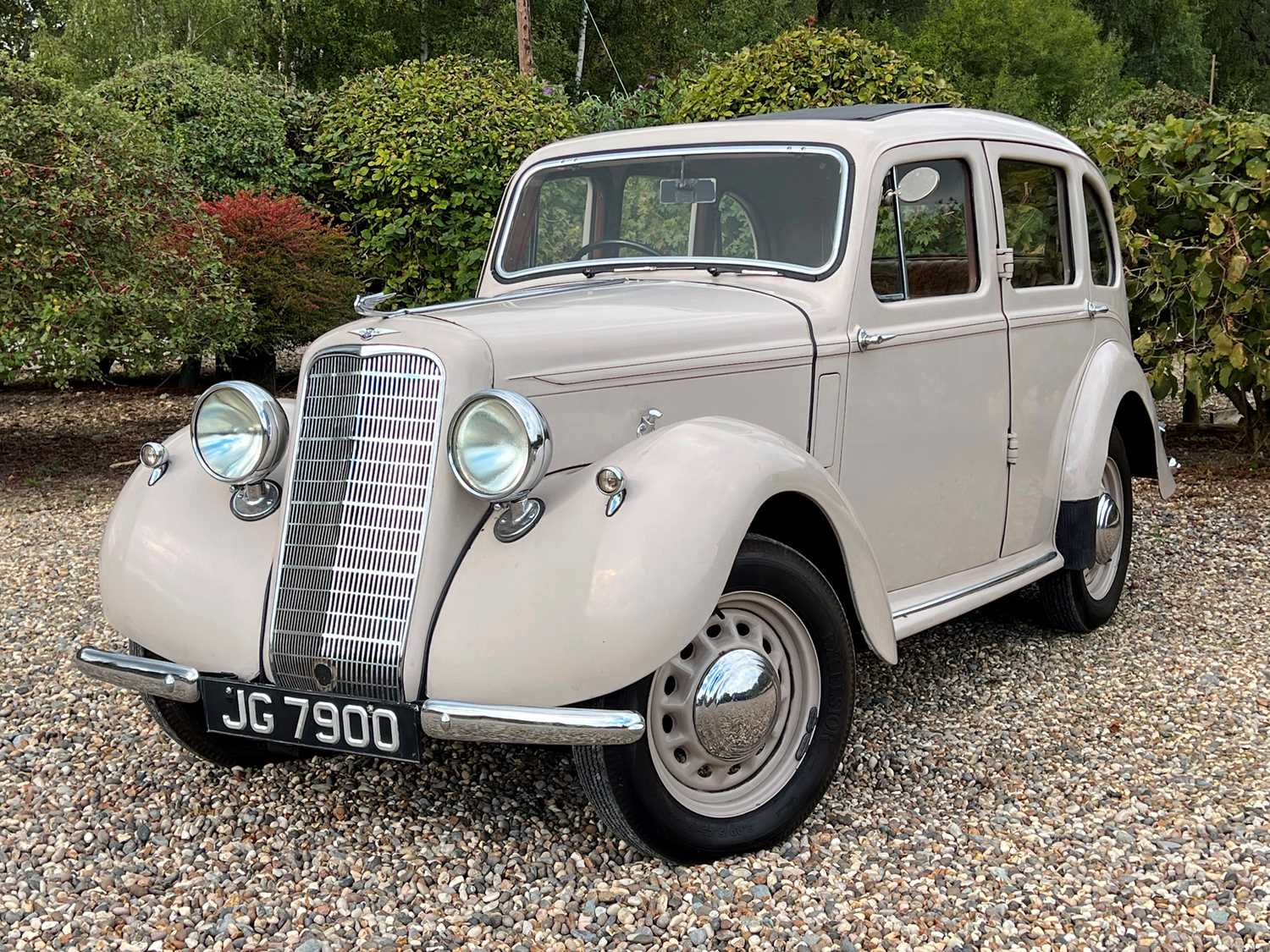 Lot 1 - A 1936 Hillman Minx Magnificent De Luxe Saloon,