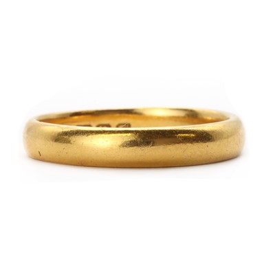 Lot 49 - A 22ct gold wedding ring