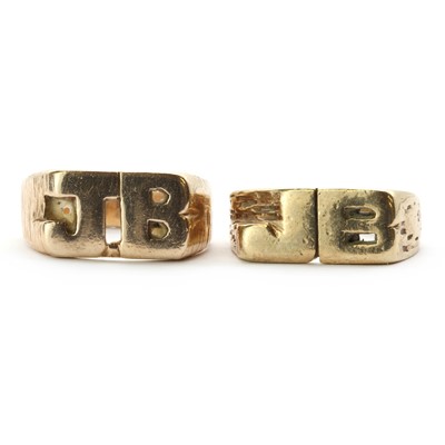 Lot 346 - Two 9ct gold initial signet rings