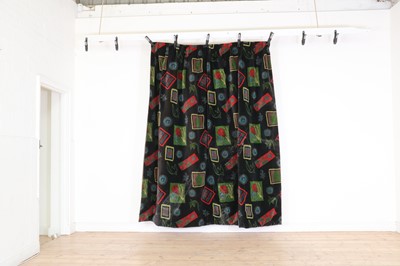 Lot 341 - A single door curtain