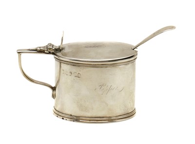 Lot 3 - A George IV silver mustard pot