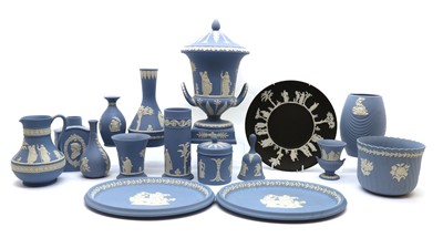 Lot 184 - A collection of Wedgwood Jasperware