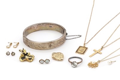 Lot 314 - A collection of gold jewellery