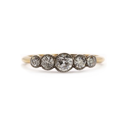 Lot 12 - A gold five stone diamond ring