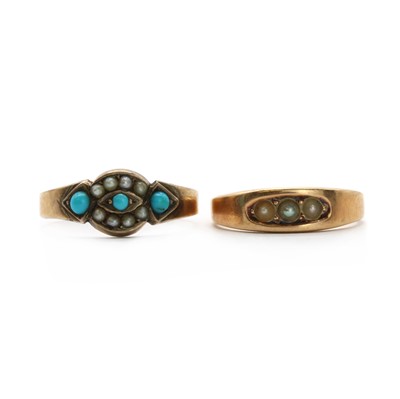 Lot 11 - Two gold rings