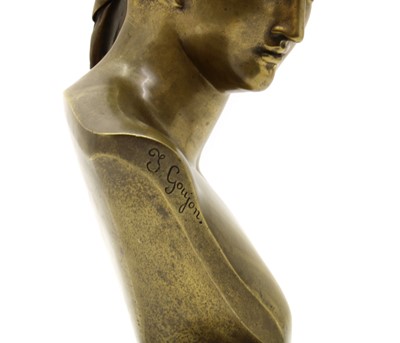 Lot 196 - A bronze bust