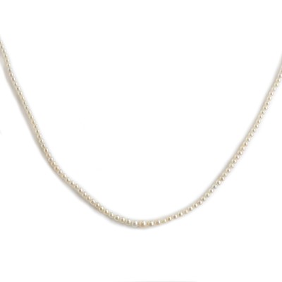 Lot 87 - A single row graduated pearl necklace