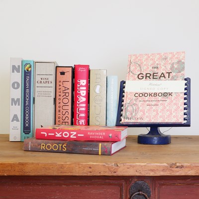 Lot 267 - Modern cookery books