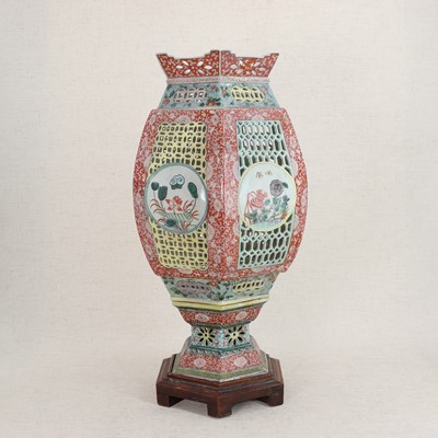 Lot 92 - A Chinese famille verte lantern and stand